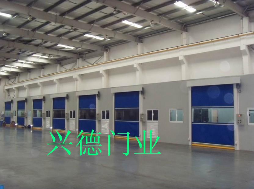 說說防塵門，防塵門由興德門業(yè)快速門防塵的專用門
