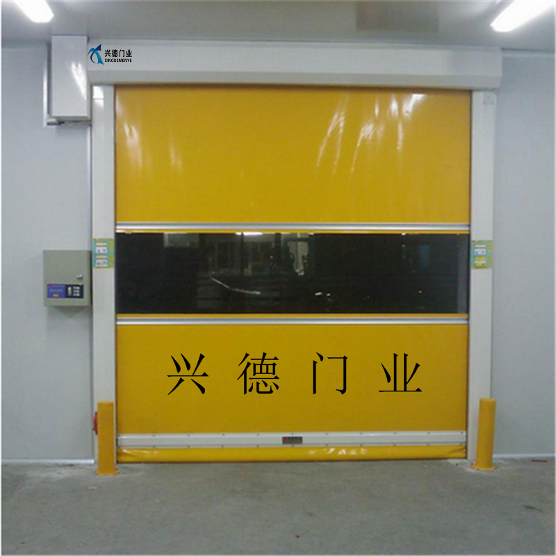 興德門眾多企業(yè)廠房選擇，只因快硬質(zhì)快速門的人性化
